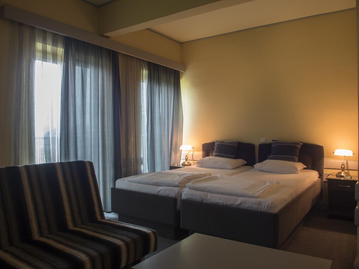 Hotel Vidikovac Ni Exterior foto